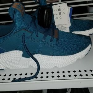 Meet your Posher, Dierdra